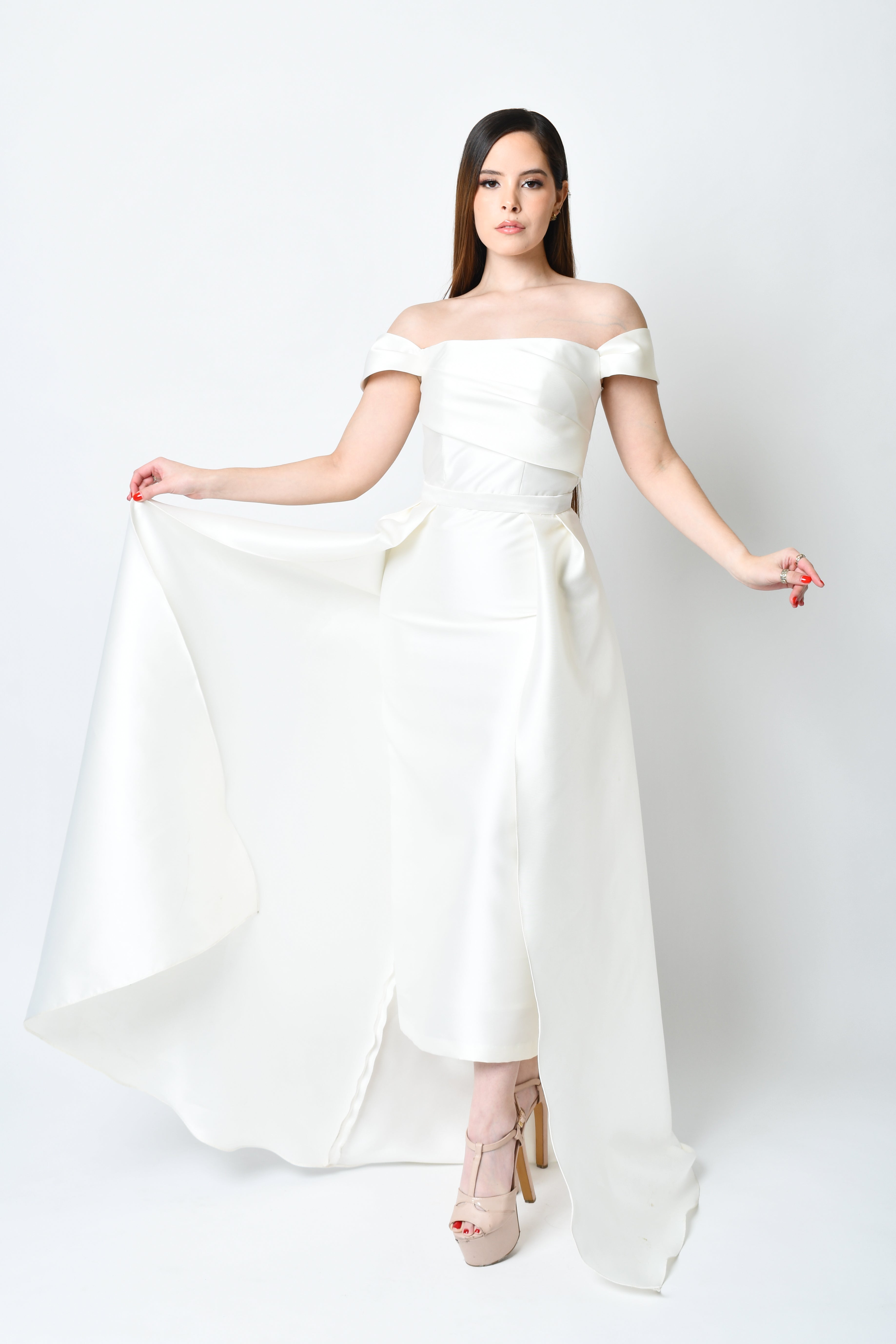 Tiana ivory dess