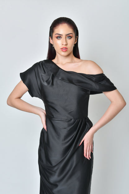 Livia Black Dress
