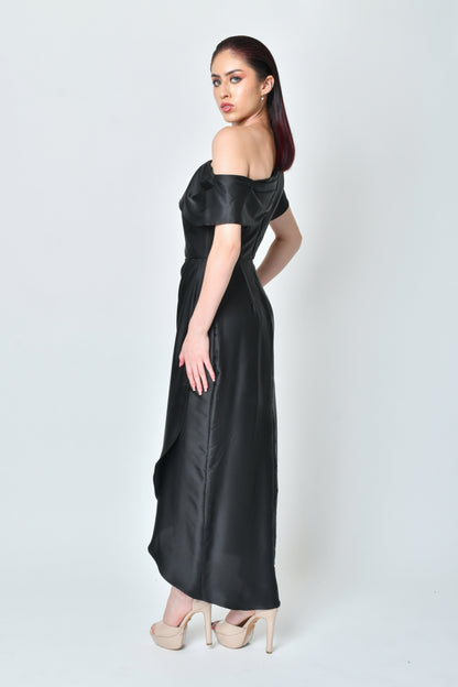Livia Black Dress