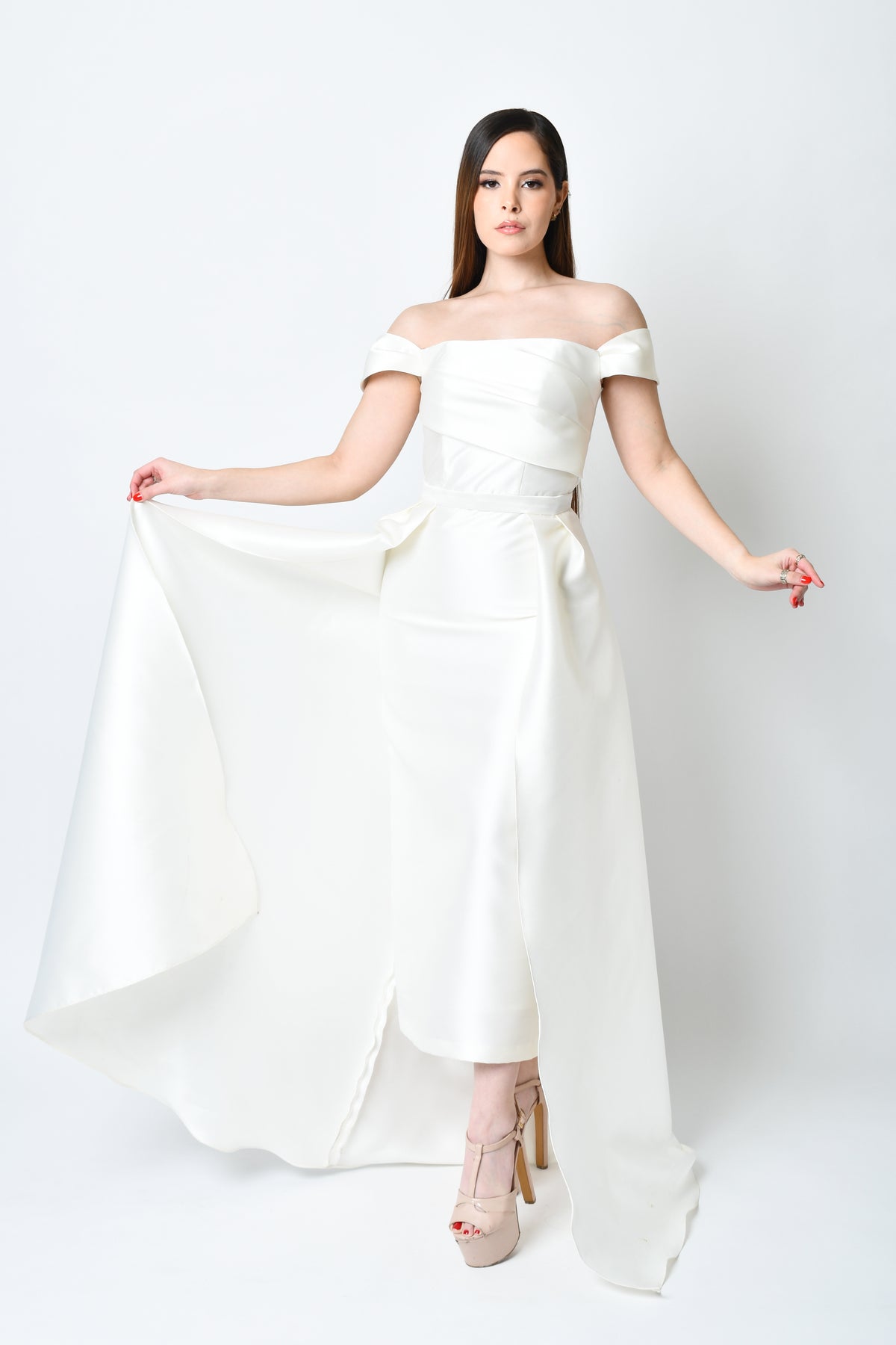 Tiana ivory dess